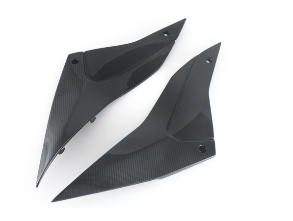 MA-R422-TC38 TANK FAIRING - SET